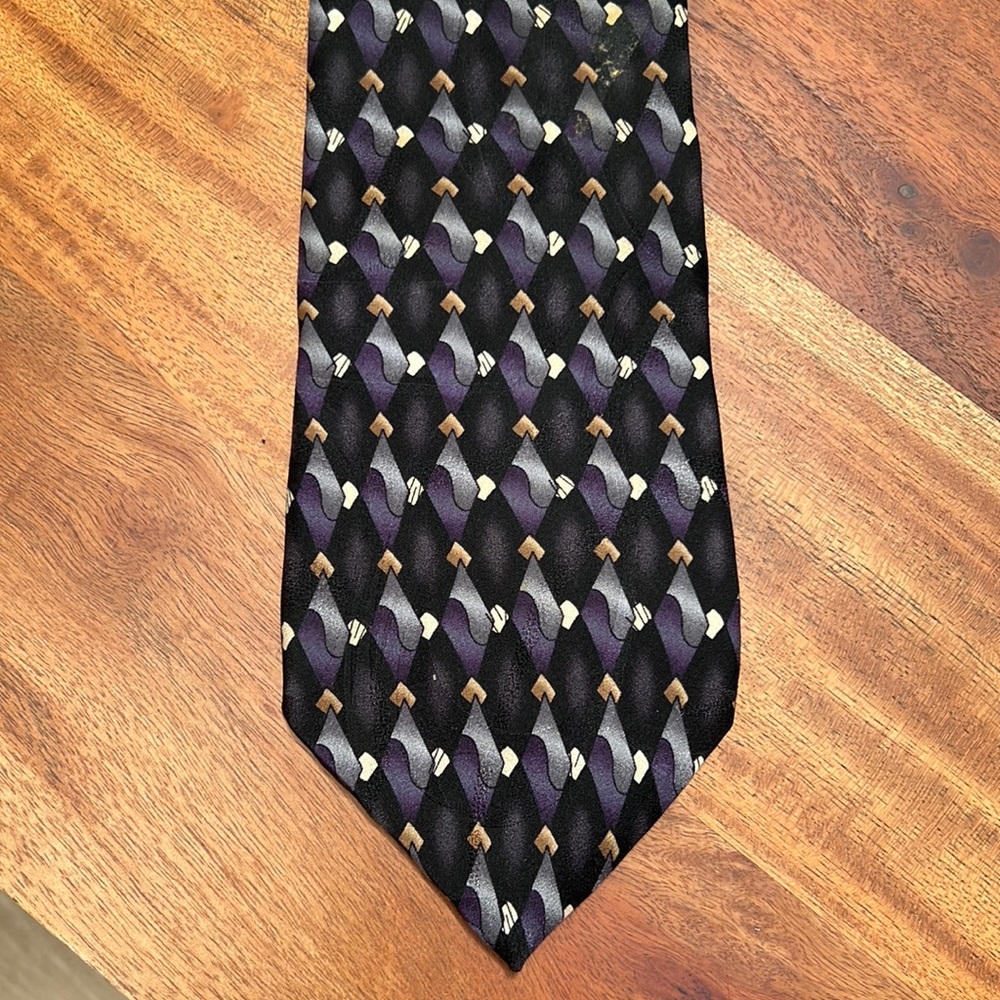 Men’s 100% Silk Tie by Daniel Hechter